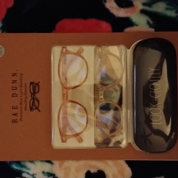 Rae dunn premium blue light blocking reading glasses +1.50 strength - Picture 2 of 3